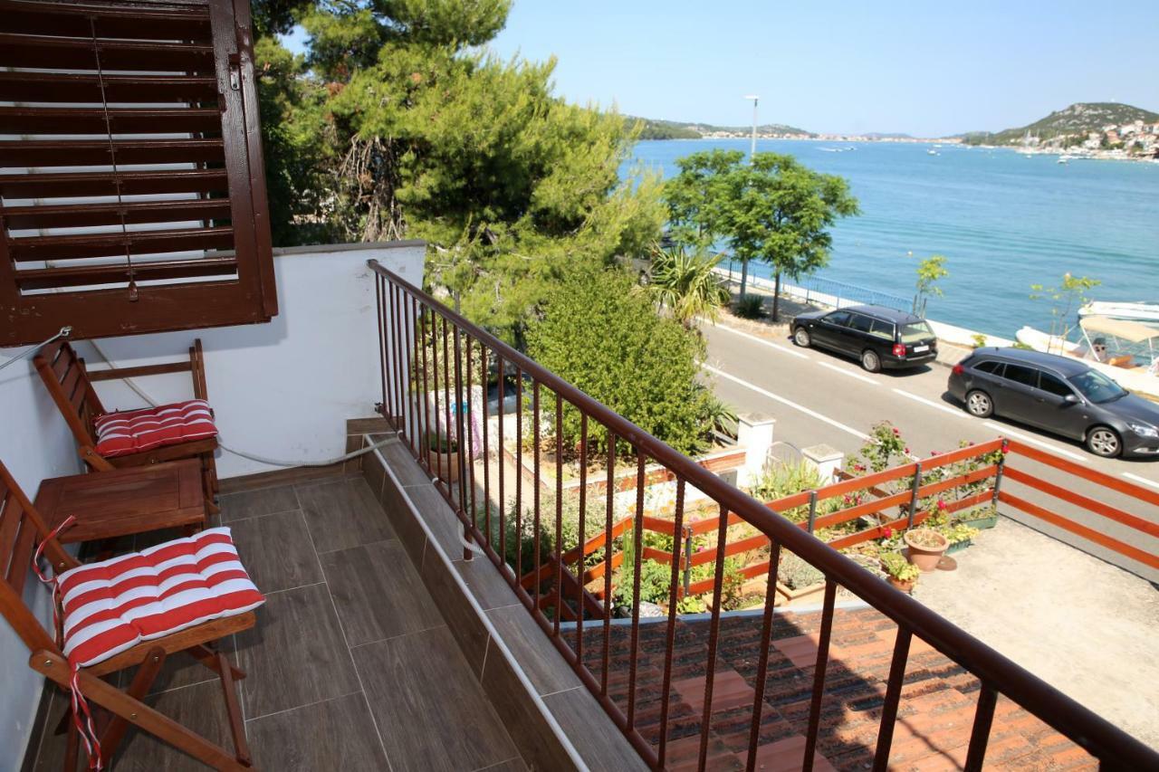 Seaside Apartment Tisno Exteriér fotografie