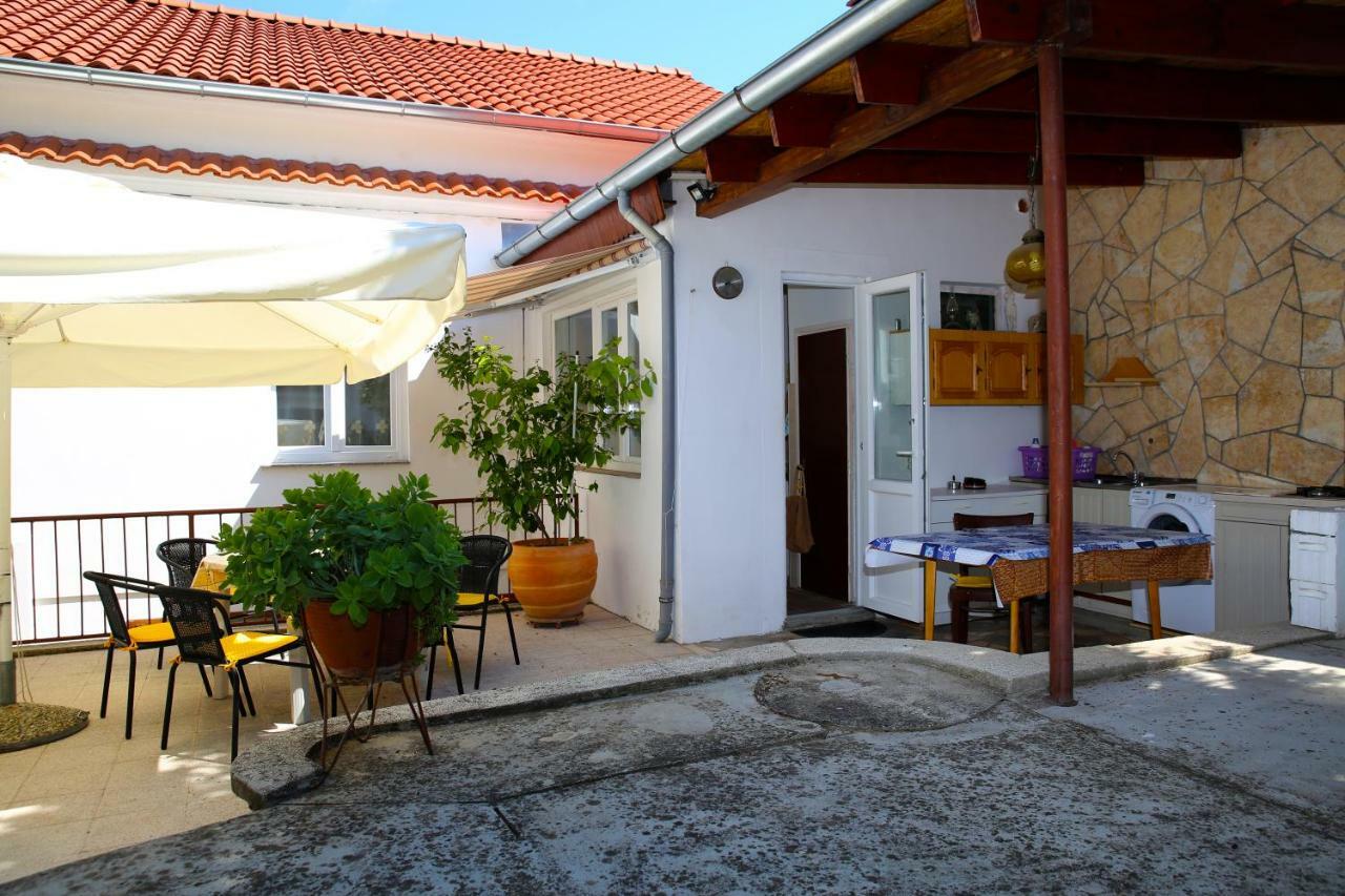 Seaside Apartment Tisno Exteriér fotografie