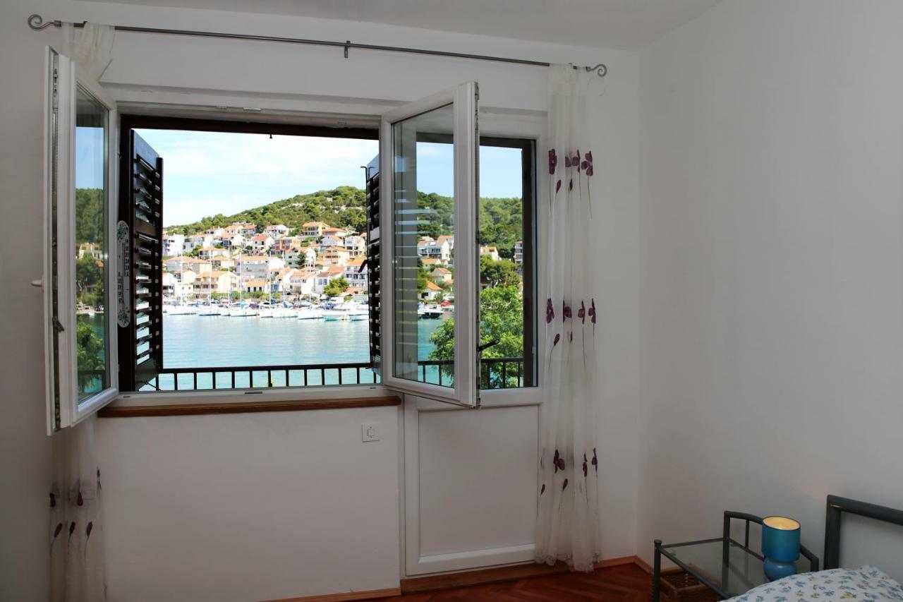Seaside Apartment Tisno Exteriér fotografie